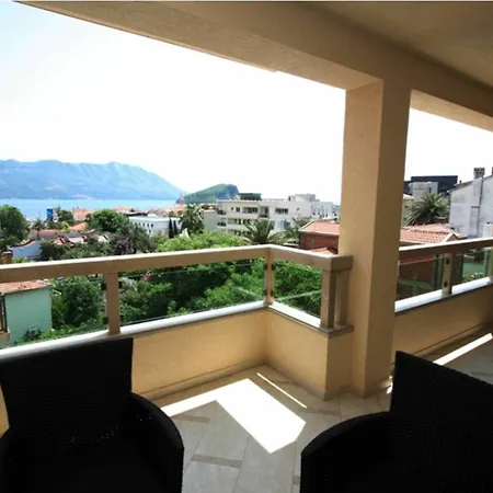 The Old Town Terrace Apartmán Budva